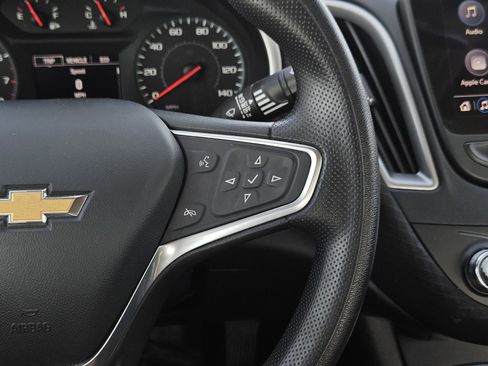 Used 2023 Chevrolet Malibu LT FWD image 15