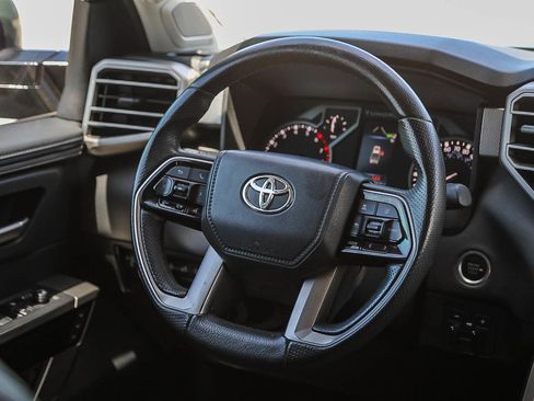 Used 2023 Toyota Tundra Limited AWD/4WD image 15