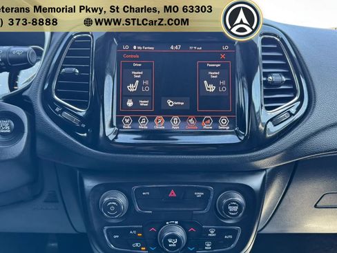 Used 2020 Jeep Compass Limited image 13