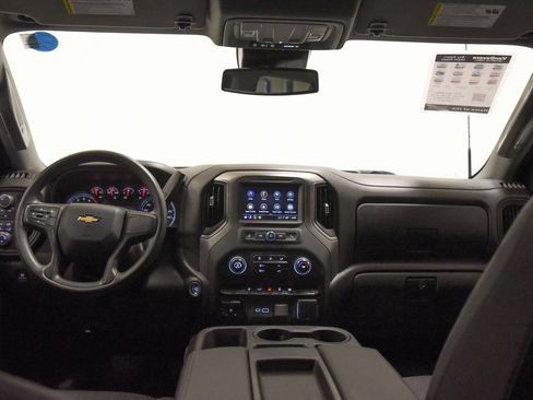 Used 2024 Chevrolet Silverado 2500 Custom w/ Custom Convenience Package image 25