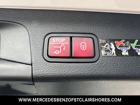 New 2026 Mercedes-Benz GLS 450 4MATIC image 14