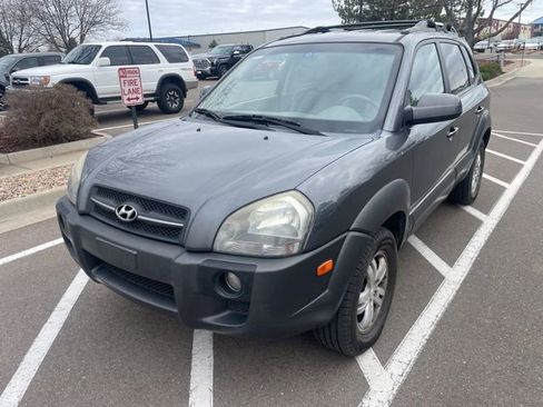 Used 2008 Hyundai Tucson SE FWD image 1