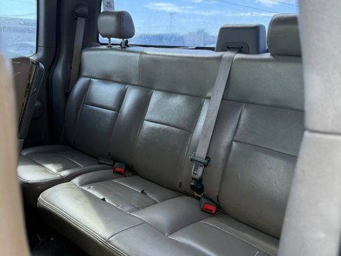 Used 2005 Ford F150 XLT image 13