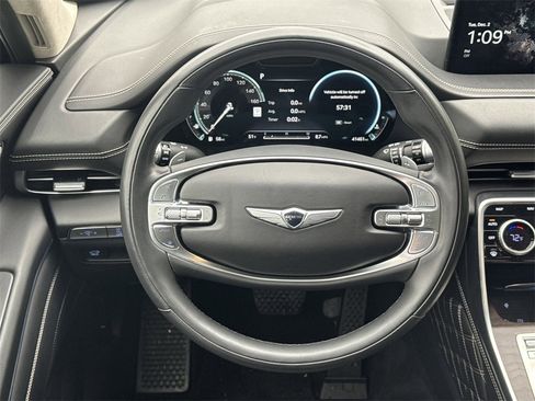 Used 2024 Genesis GV80 3.5T w/ Prestige Package image 24