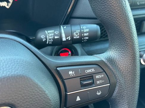 Used 2025 Honda CR-V EX image 20