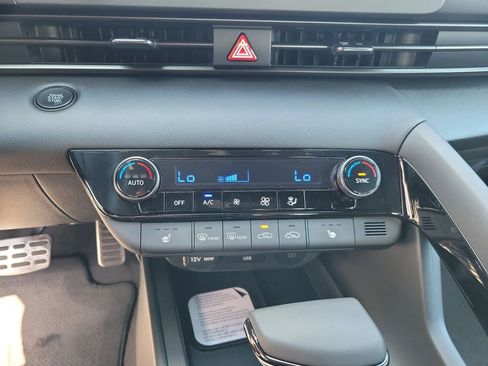New 2026 Hyundai Elantra SEL Sport Premium FWD image 25
