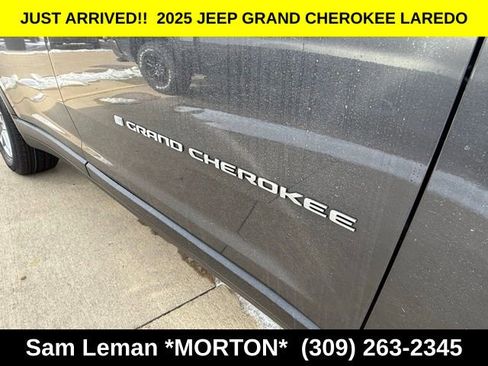 New 2025 Jeep Grand Cherokee L Laredo image 5