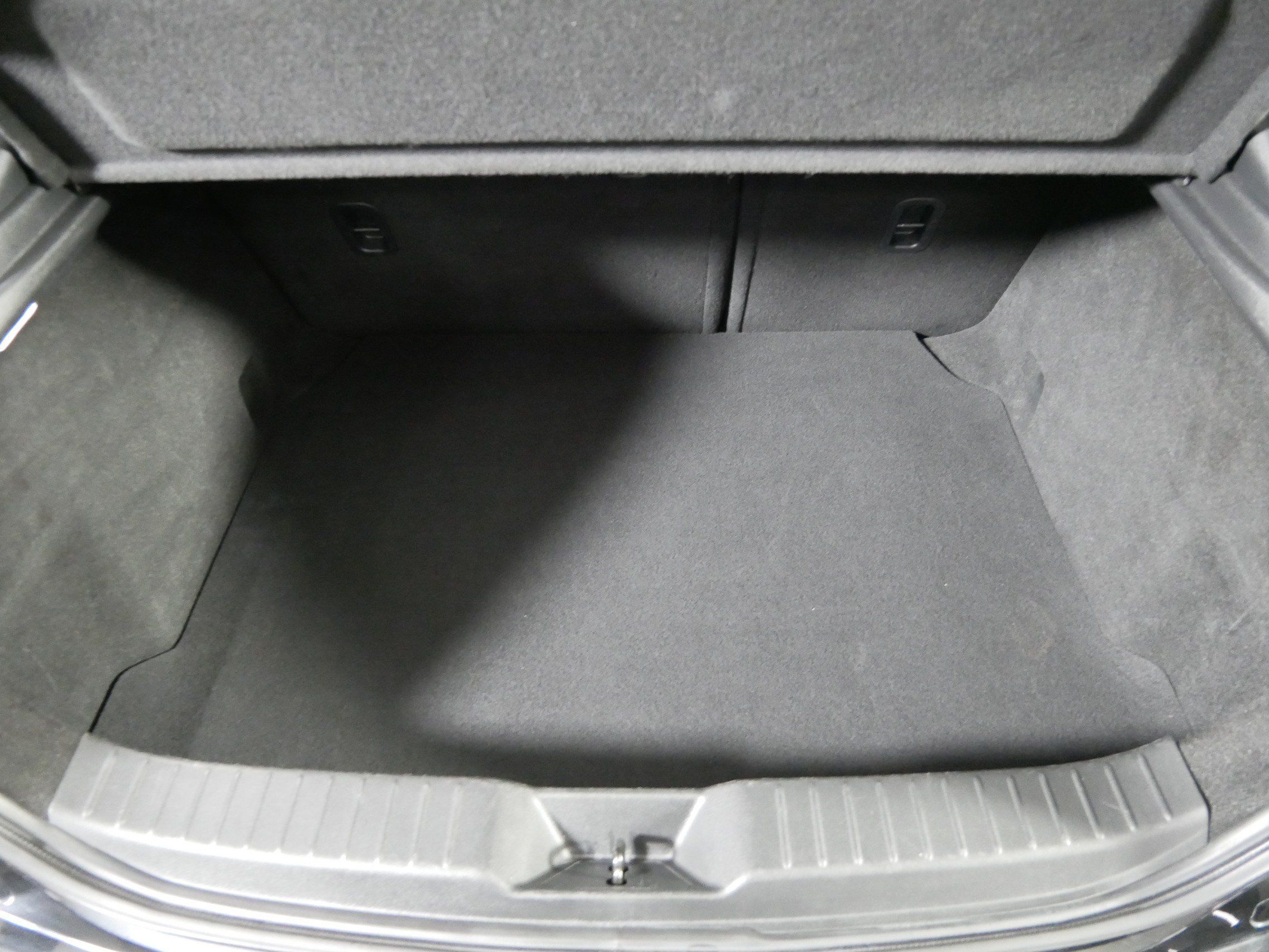 Used 2025 MAZDA MAZDA3 s Sport FWD image 18