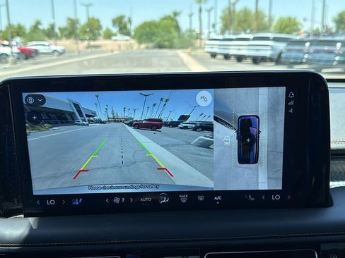 Used 2025 Lincoln Aviator Black Label w/ Black Label Special Edition AWD/4WD image 15