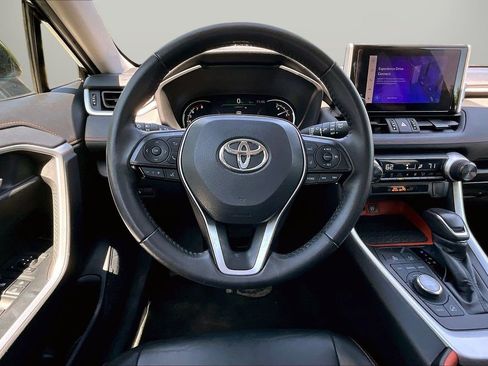 Used 2024 Toyota RAV4 Adventure AWD/4WD image 11