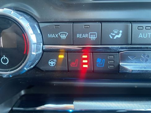 Used 2021 Ford F150 Lariat w/ Equipment Group 502A High image 23