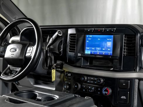 Used 2023 Ford F350 XL w/ XL Driver Assist Package AWD/4WD image 23