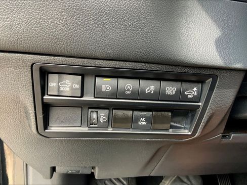Used 2023 Toyota Tundra Limited w/ Power Package RWD image 34