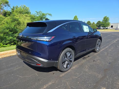 New 2025 Nissan Murano SL image 3