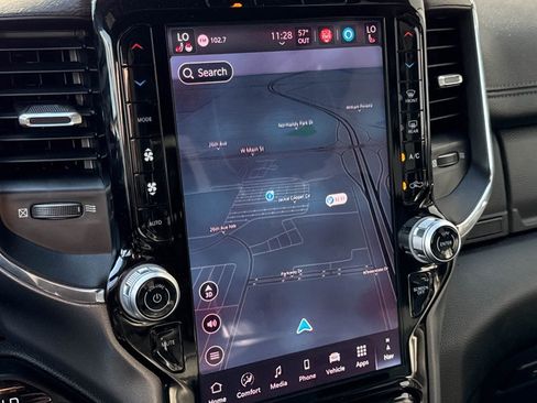 Used 2025 RAM 1500 Laramie image 8