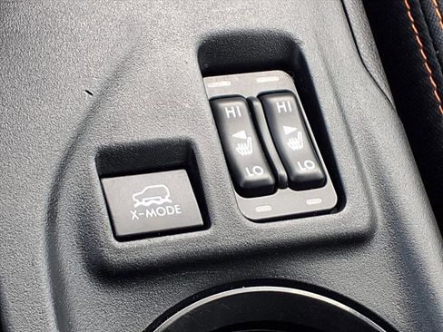 Used 2021 Subaru Crosstrek 2.0i Premium w/ Moonroof Package image 16