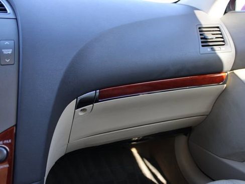 Used 2010 Lexus ES 350 image 20