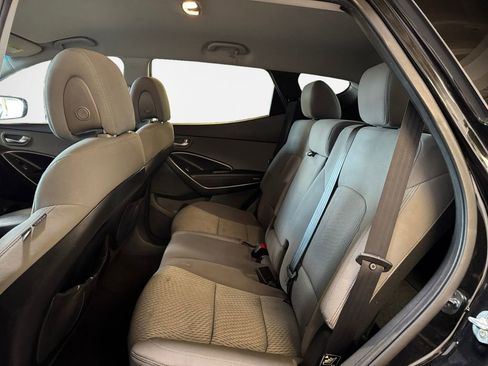 Used 2017 Hyundai Santa Fe Sport image 24