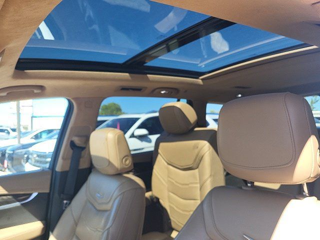 Used 2020 Cadillac XT6 Premium Luxury w/ Platinum Package AWD/4WD image 11