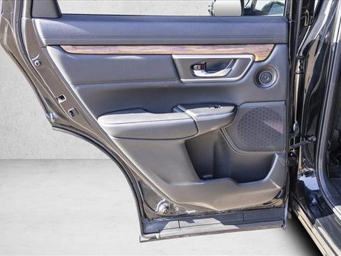 Used 2019 Honda CR-V Touring image 23