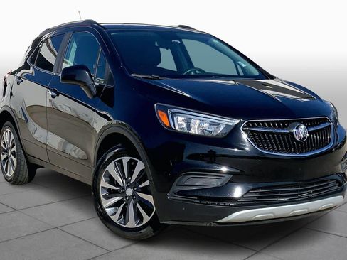Used 2022 Buick Encore Preferred w/ Safety Package FWD image 3
