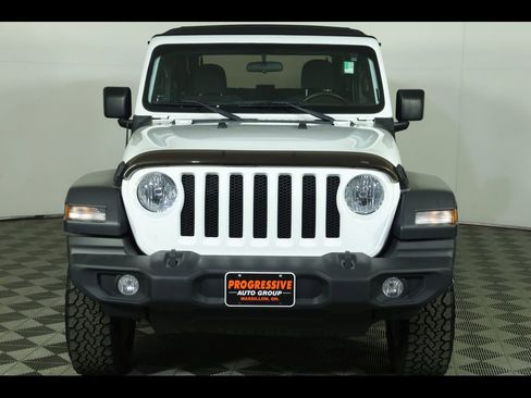 Used 2022 Jeep Wrangler Sport S image 12