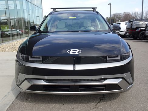 New 2026 Hyundai Ioniq 5 Limited image 7