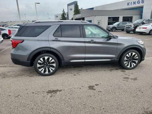 Used 2026 Ford Explorer Platinum w/ LUX Leather Package AWD/4WD image 6