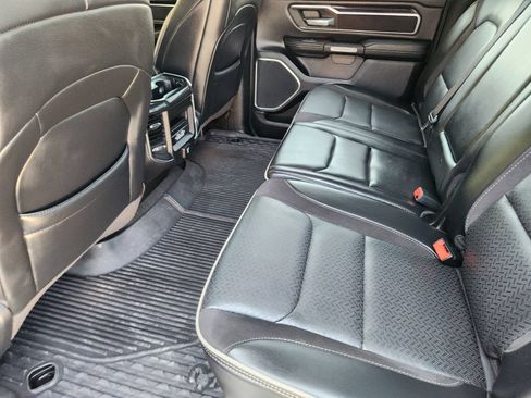 Used 2022 RAM 1500 Laramie AWD/4WD image 33