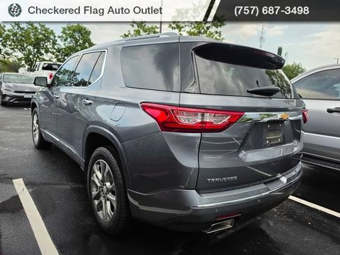 Used 2021 Chevrolet Traverse Premier FWD image 4