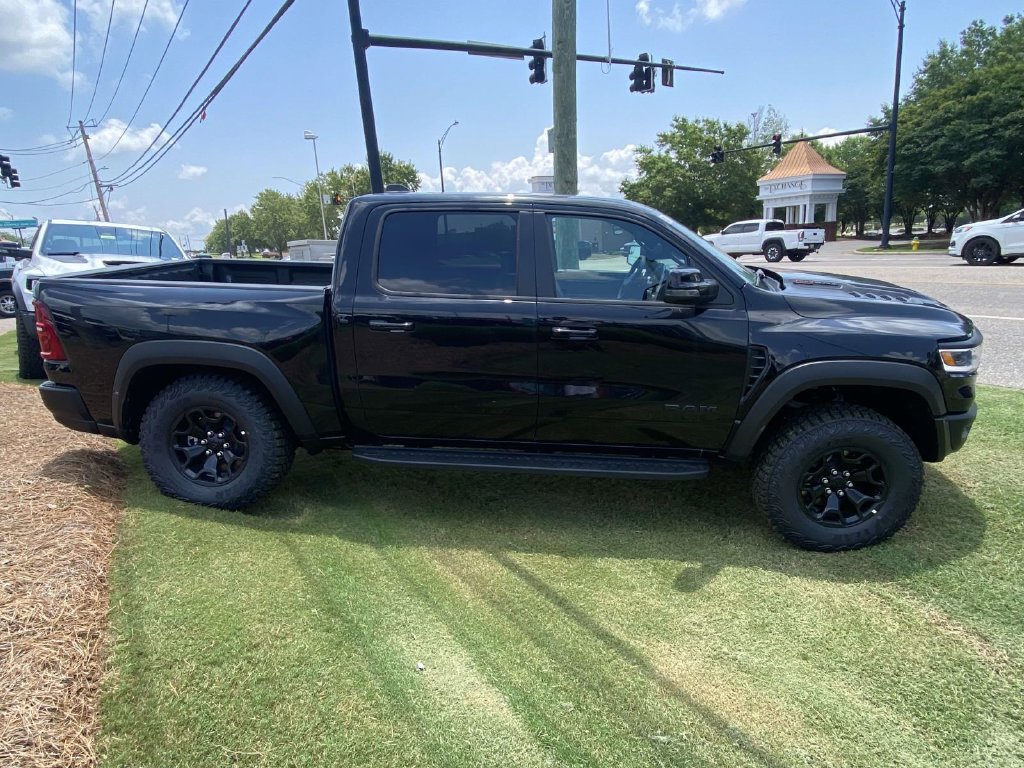 New 2026 RAM 1500 RHO w/ RHO Level 1 Equipment Group AWD/4WD image 6