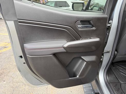 Used 2026 Chevrolet Colorado Z71 image 19