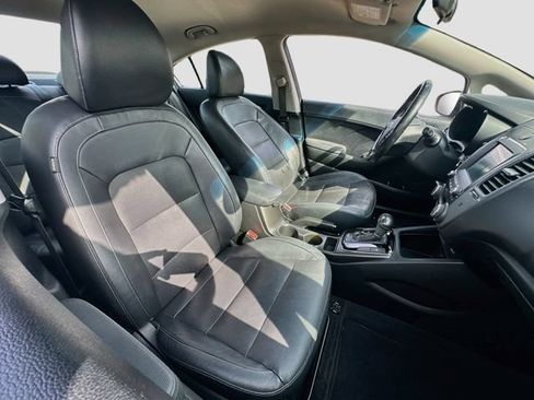 Used 2018 Kia Forte EX FWD image 27