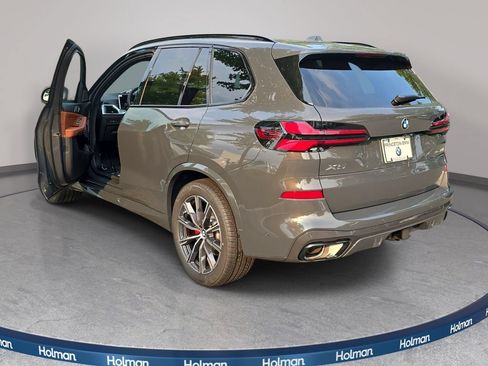 New 2026 BMW X5 xDrive40i w/ M Sport Package AWD/4WD image 7