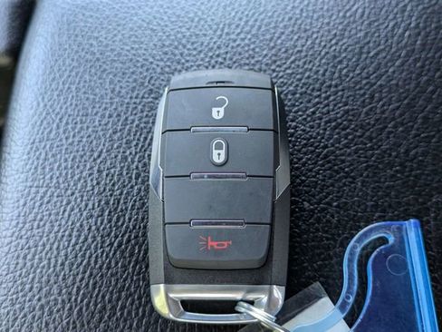 Used 2021 RAM 1500 Big Horn AWD/4WD image 31