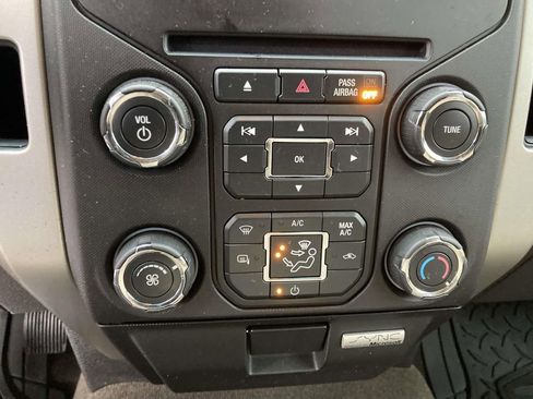 Used 2013 Ford F150 XLT w/ XLT Chrome Pkg RWD image 23