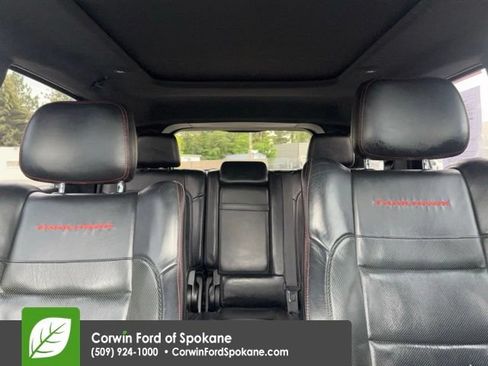 Used 2017 Jeep Grand Cherokee Trailhawk w/ Trailhawk Luxury Group AWD/4WD image 36