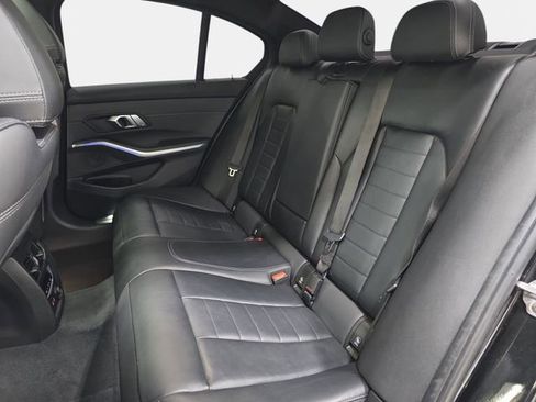 Used 2020 BMW 330i xDrive 330i xDrive w/ Premium Package image 13