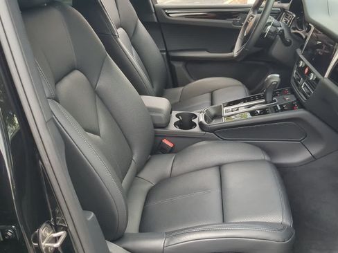 Used 2026 Porsche Macan S AWD/4WD image 24