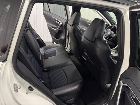 Used 2020 Toyota RAV4 XSE AWD/4WD image 27