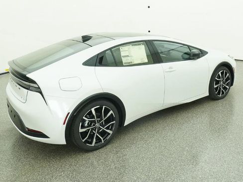 New 2026 Toyota Prius Plug-In Hybrid image 22