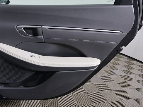 Certified 2023 Hyundai Sonata Limited w/ Cargo Package image 29