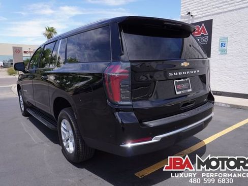 Used 2025 Chevrolet Suburban LT RWD image 50