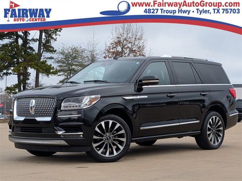 Used 2021 Lincoln Navigator Reserve image 1