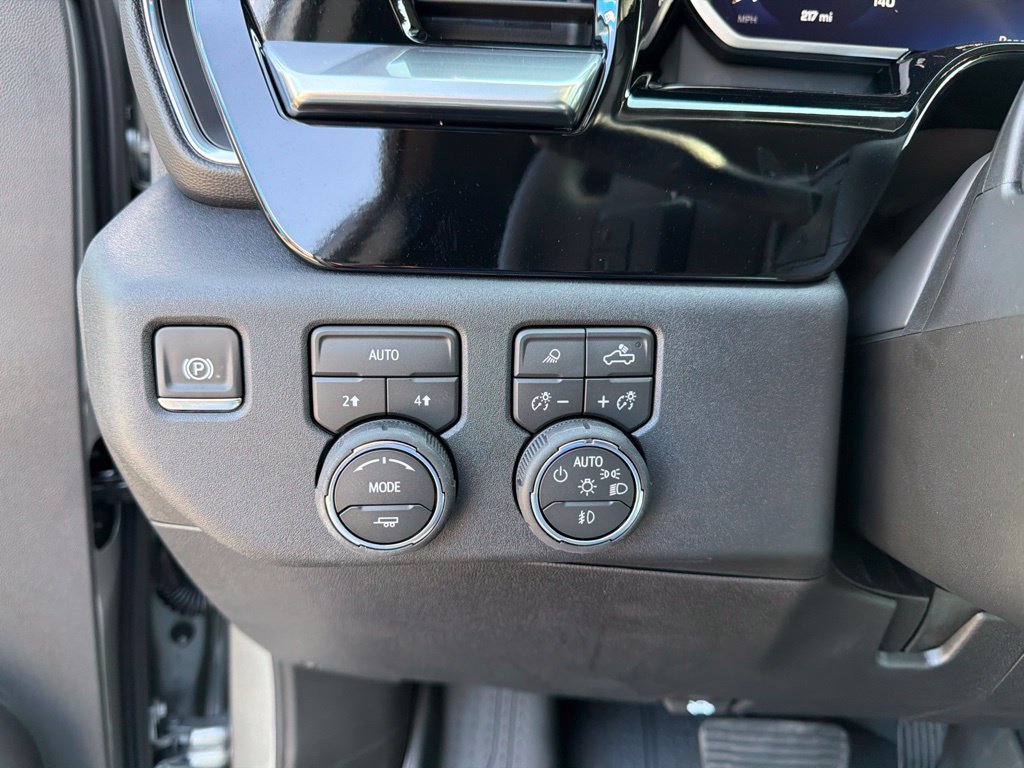 New 2026 Chevrolet Silverado 1500 RST w/ RST All Star Premium Package AWD/4WD image 23