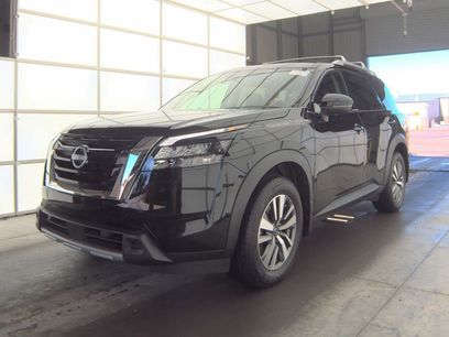 Used 2025 Nissan Pathfinder SL