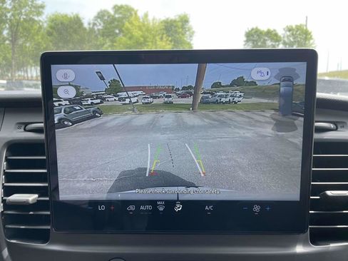 New 2026 Ford Transit 250 148 Medium Roof RWD image 19