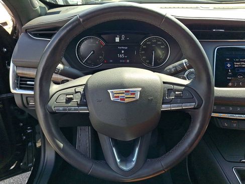 Certified 2023 Cadillac XT4 Premium Luxury AWD/4WD image 19