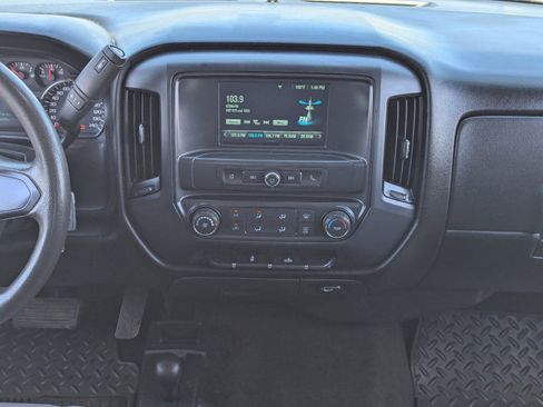 Used 2018 Chevrolet Silverado 1500 Custom w/ Custom Value Package AWD/4WD image 16