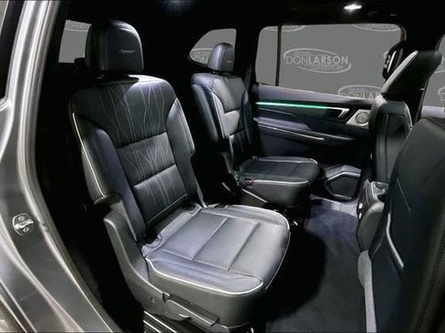 New 2026 Buick Enclave Avenir w/ Super Cruise Package image 13